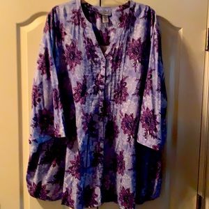 Catherine’s 4x purple and blue shirt